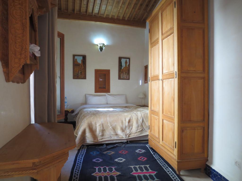 Dar Essoaoude - Fes Nejjarine Otel Dış mekan fotoğraf